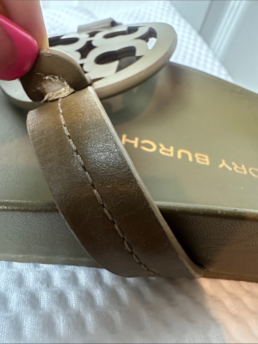 Tory Burch  Thong Sandals in Olive Brown - Picture 10 of 14